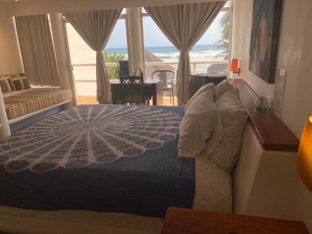 Casa De Las Olas Surf & Beach Club 阿卡普尔科 外观 照片